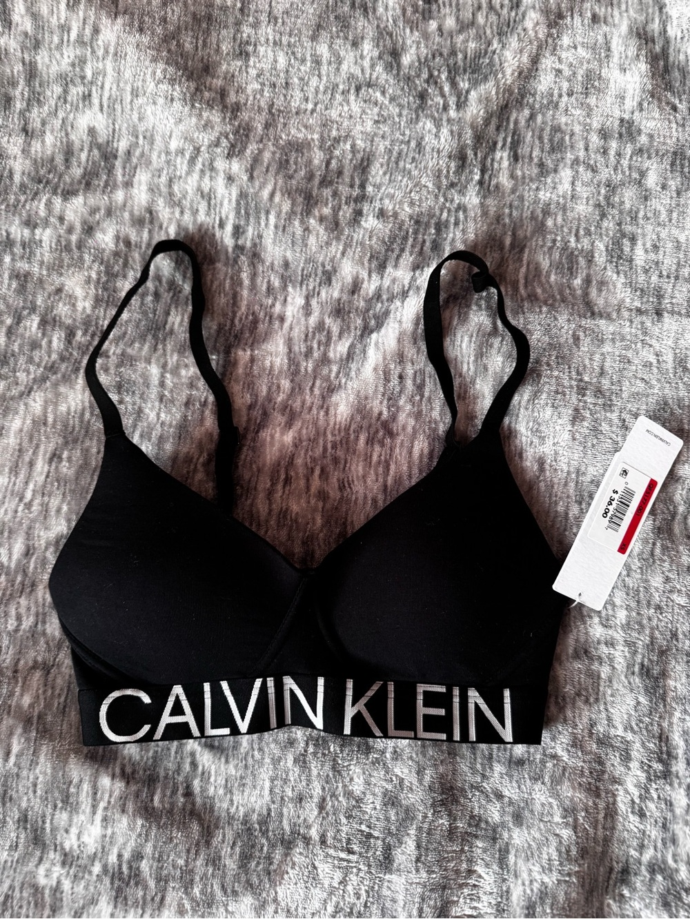 Calvin Klein Black Wireless Logo Sports Bra